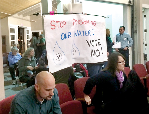 Fluoridation opponents turned out in force at Tuesday’s Port Angeles City Council meeting but failed to convince council members to vote against the water treatment. — Paul Gottlieb/Peninsula Daily News