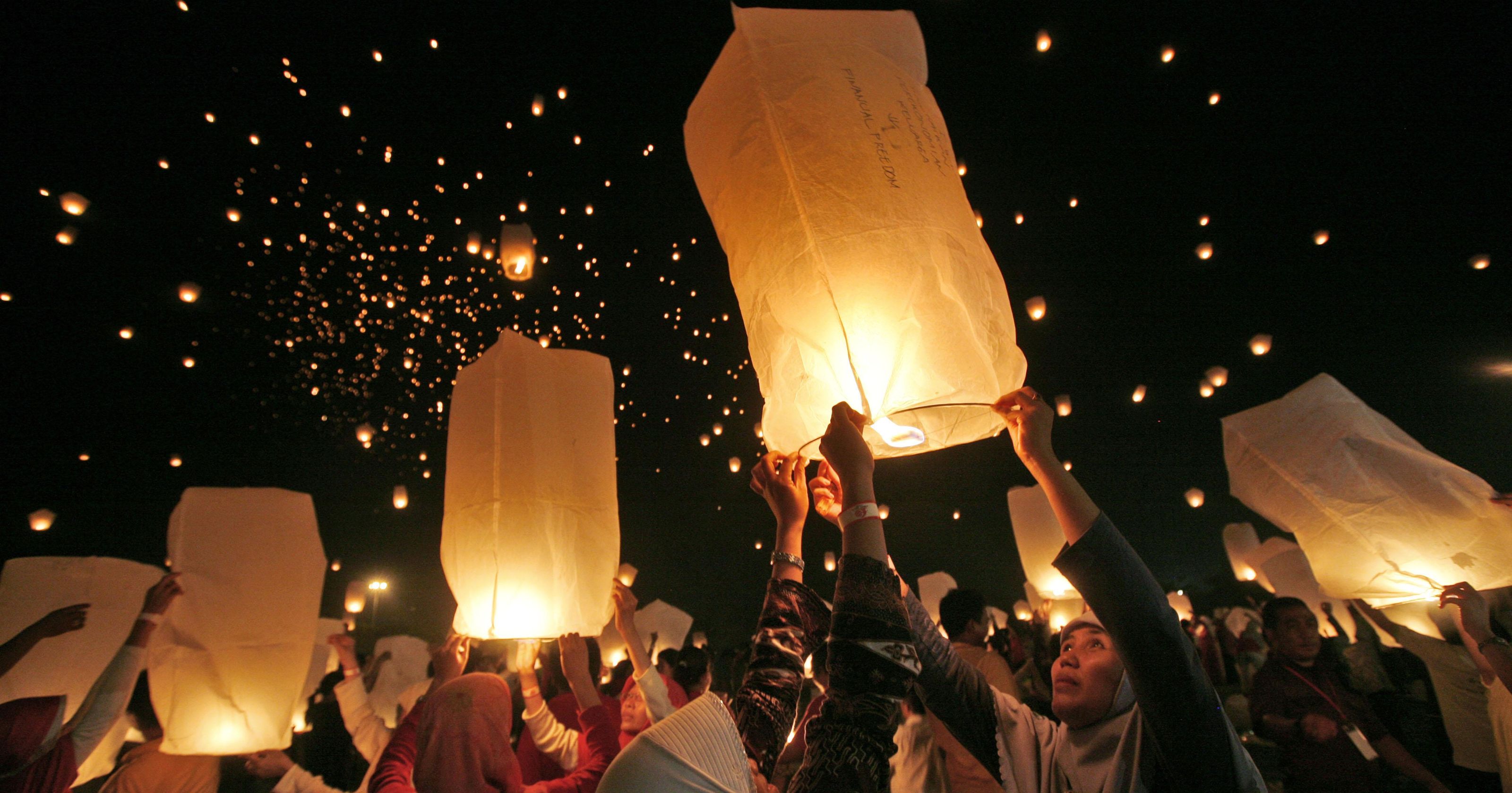 Jefferson commissioners ban sky lanterns, create process for snuffing fireworks under dry conditions