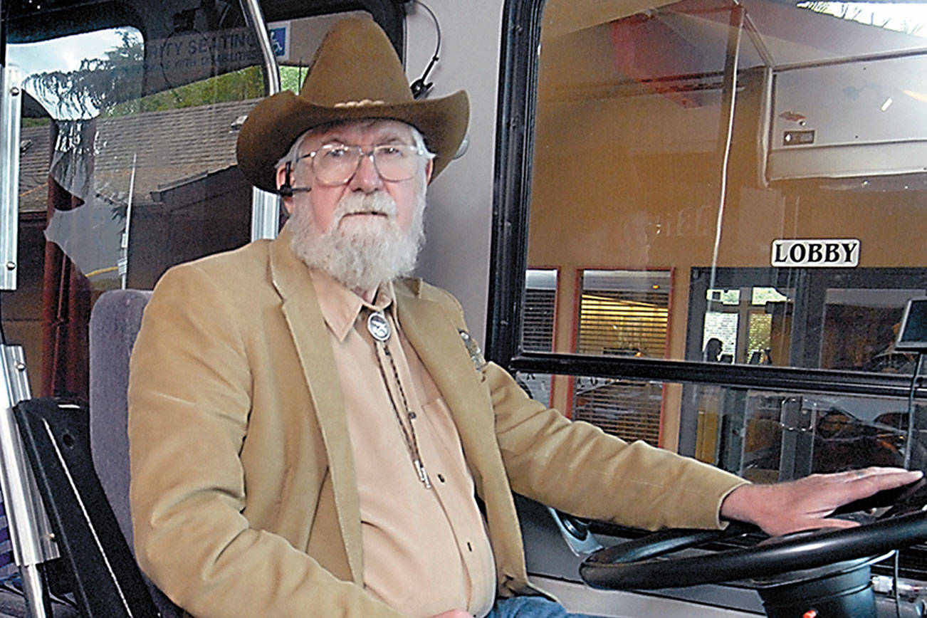 Last year for holiday lights tours in Port Angeles