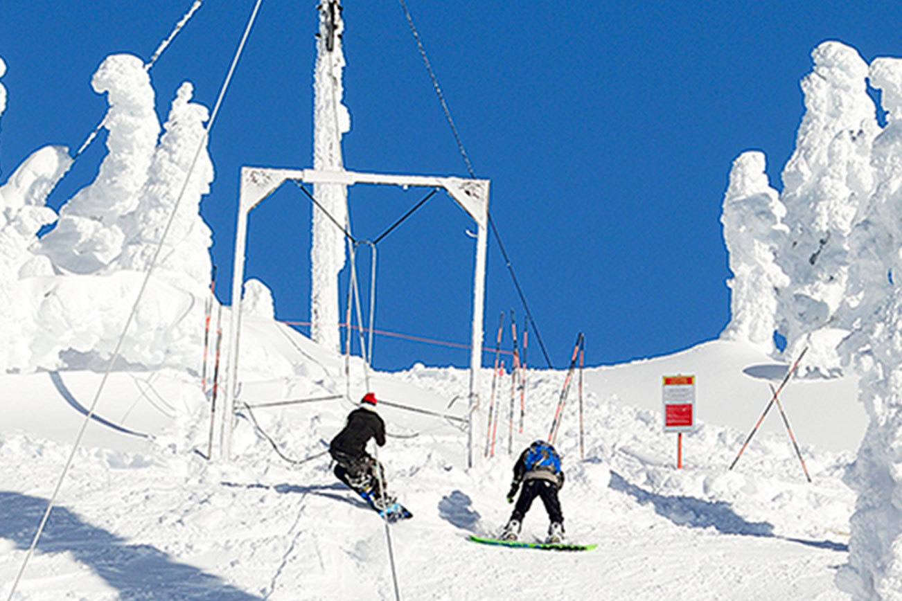 Snow piling up at Hurricane Ridge Ski Area