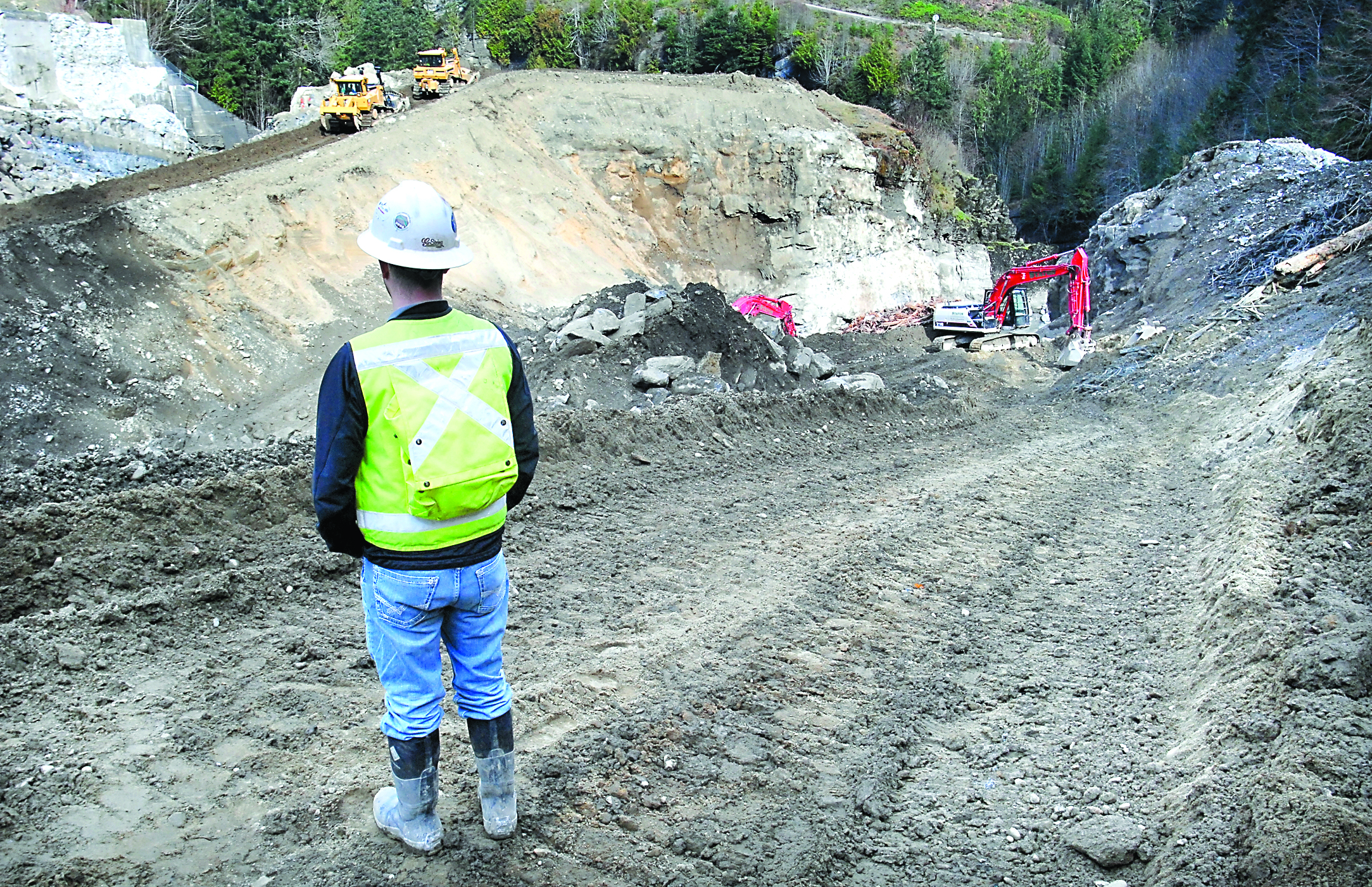 Reclaiming the Elwha: Salmon to swim past former dam site this week for first time in century [ *** GALLERY *** ]