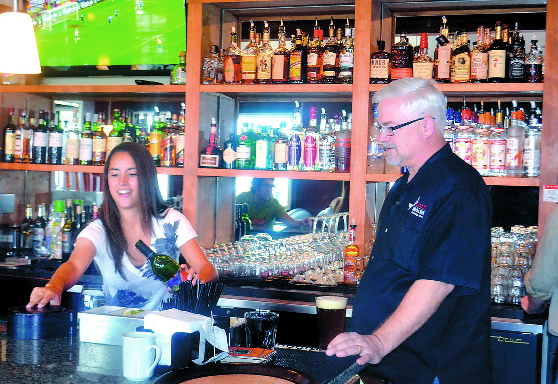 Tom Aydelotte and his wife