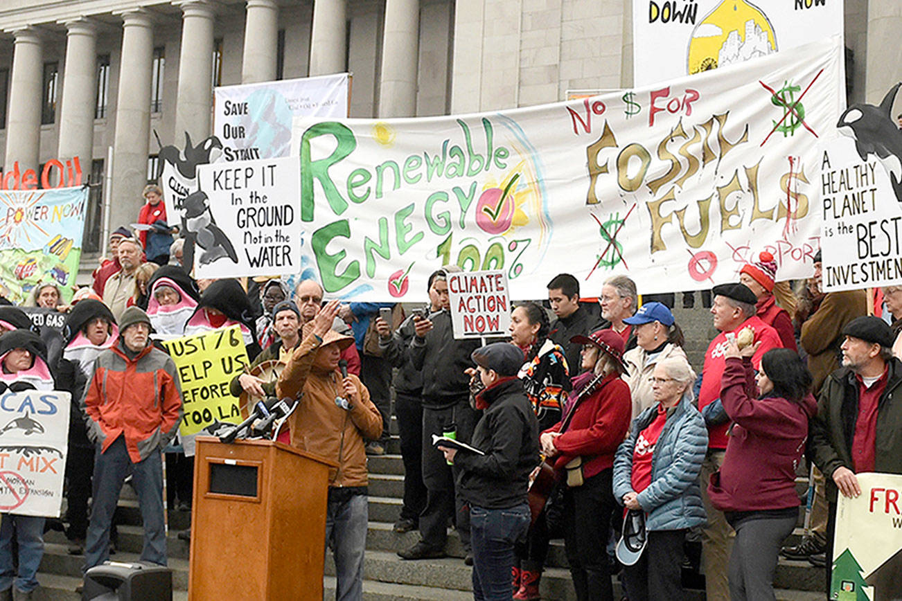 State lawmakers return to Capitol amid protests