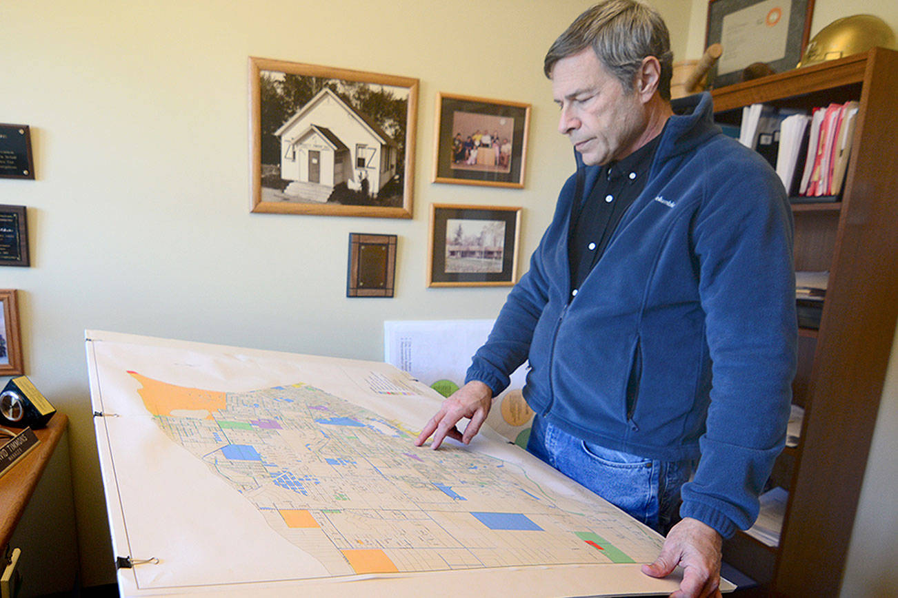 Port Townsend urged to delay city manager search