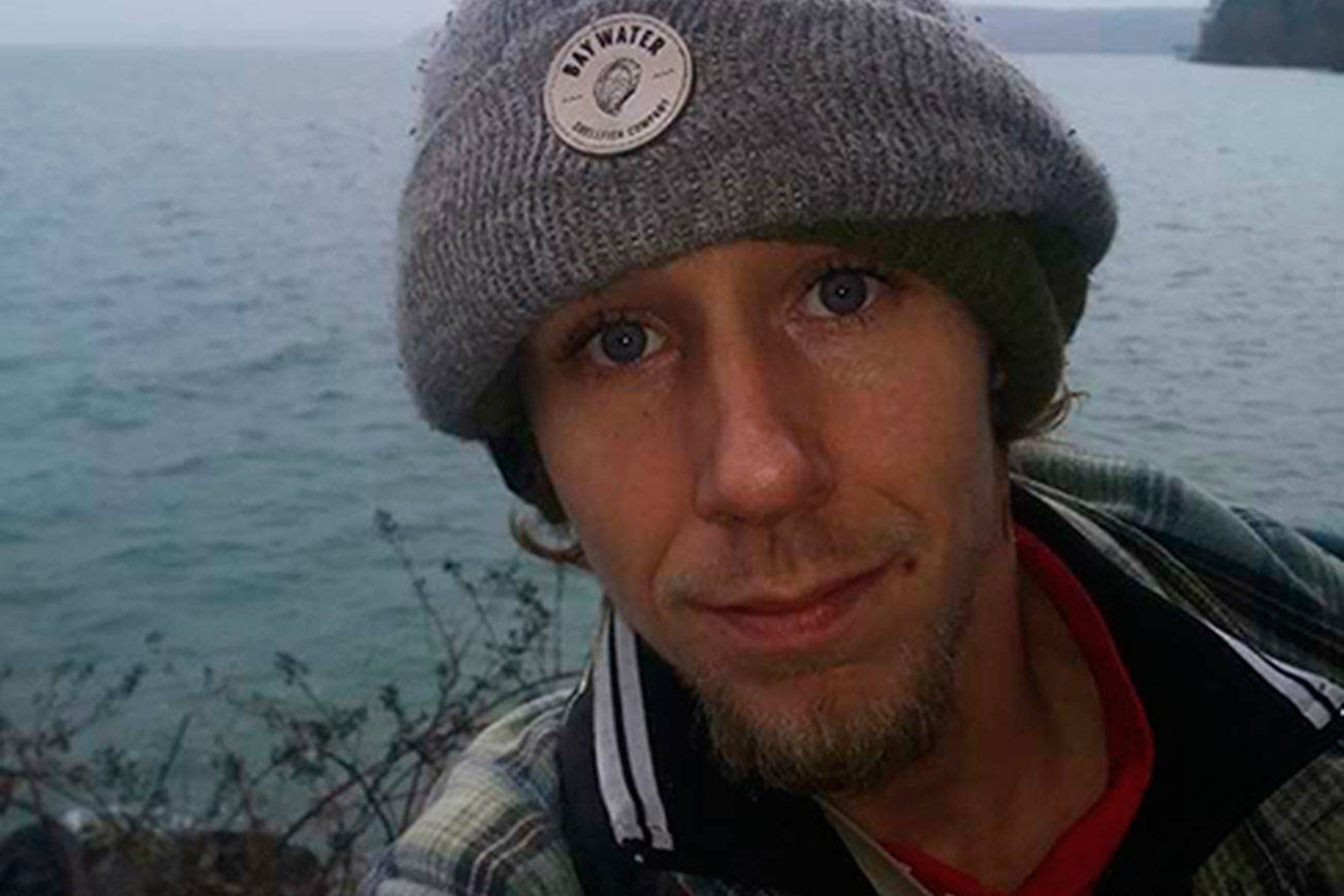 Man presumed drowned near Hood Canal Bridge identified