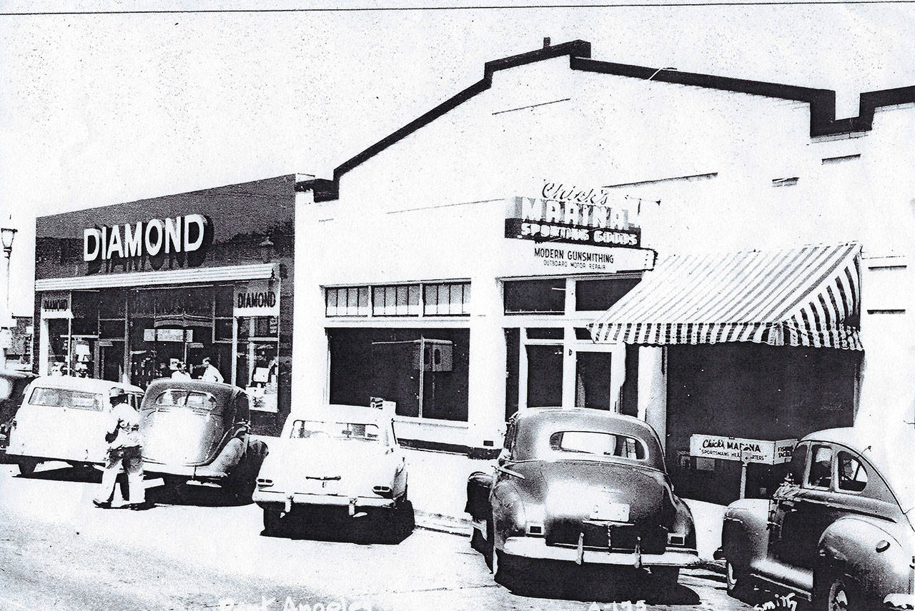Chick’s Marina, at 127 W. First St., is shown between 1949 and 1950. (Gerberding collection)