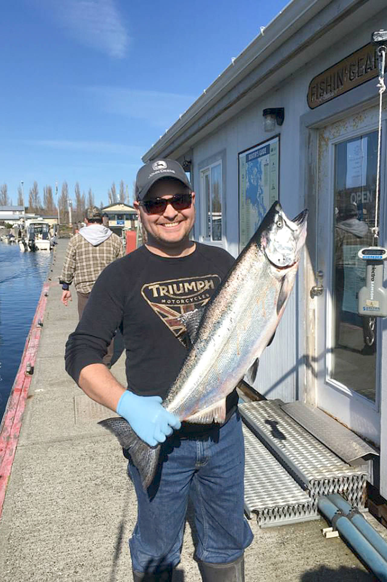 Olympic Peninsula Salmon Derby Mount Vernon’s Micah Hanley weighed in this 16.85-pound chinook at the Port Townsend Boat Haven on Saturday and leads the Olympic Peninsula Salmon Derby heading into the derby’s final day. The top five fish are all above 14.1 pounds.
