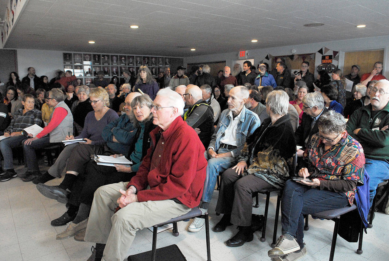 (Jeannie McMacken/Peninsula Daily News)