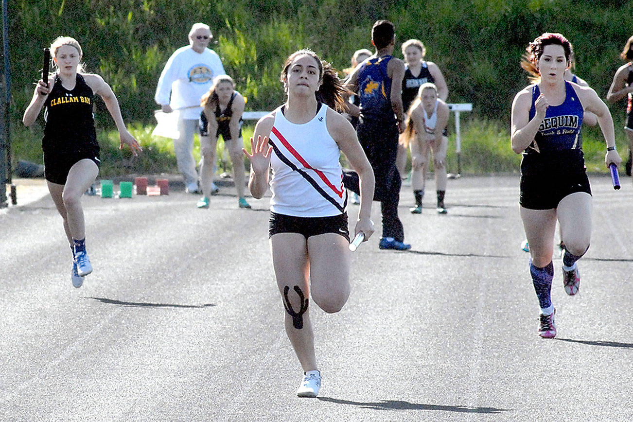 TRACK AND FIELD ROUNDUP: Long paces Roughrider girls in win, Bingham boosts Sequim boys