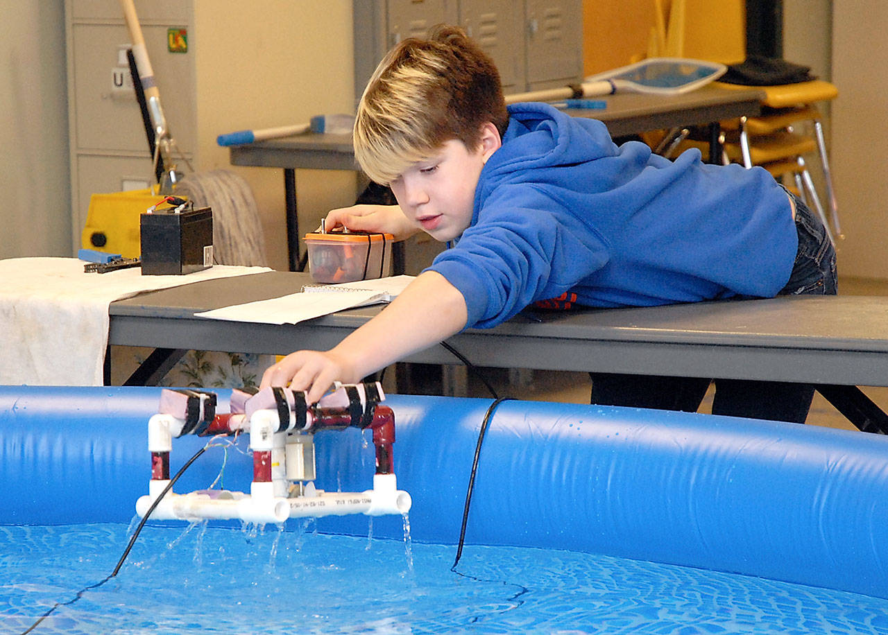 PHOTO: Young underwater engineers in Port Angeles