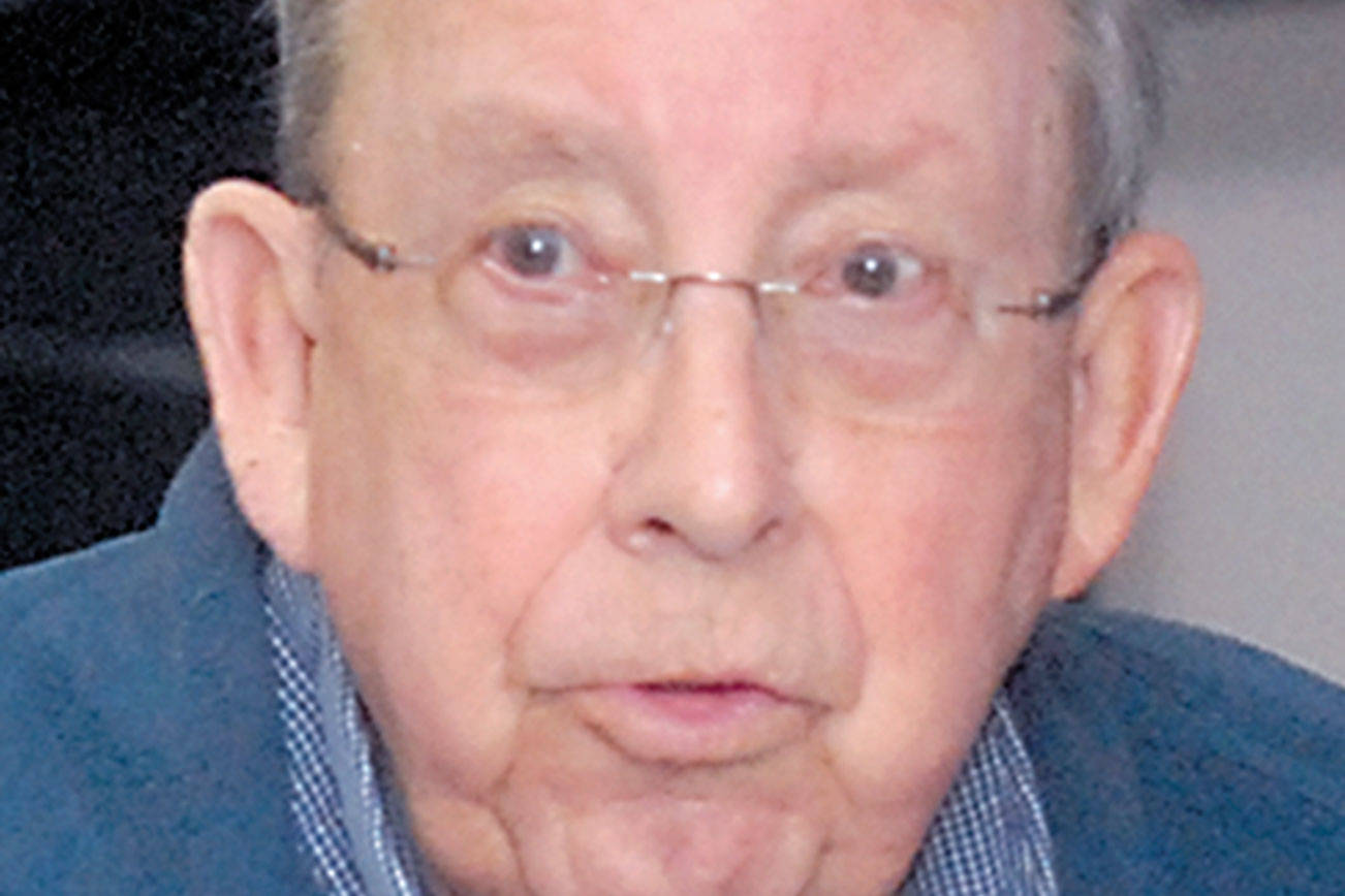 Former Port Angeles Mayor Patrick Downie dies after returning home