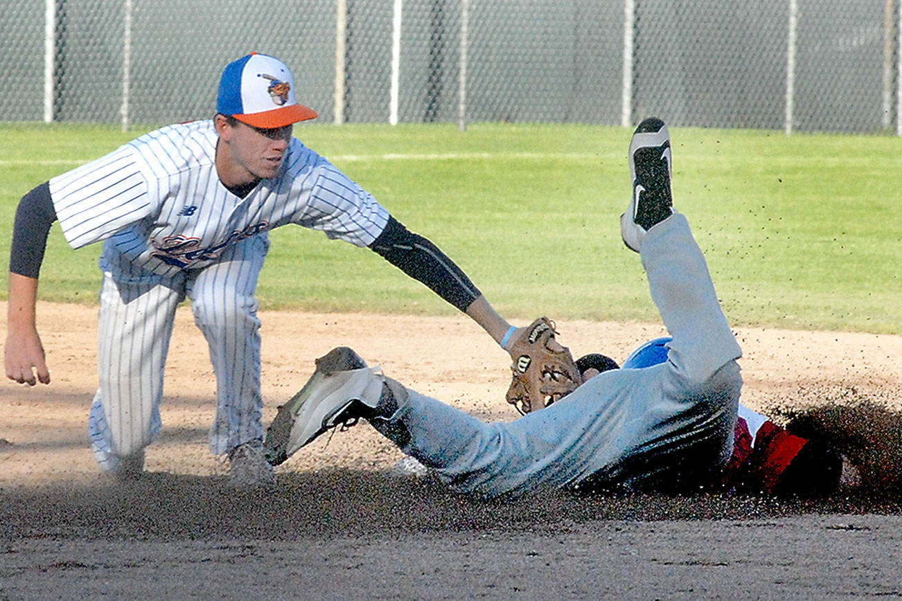 BASEBALL: Lefties rally for walkoff win in home opener
