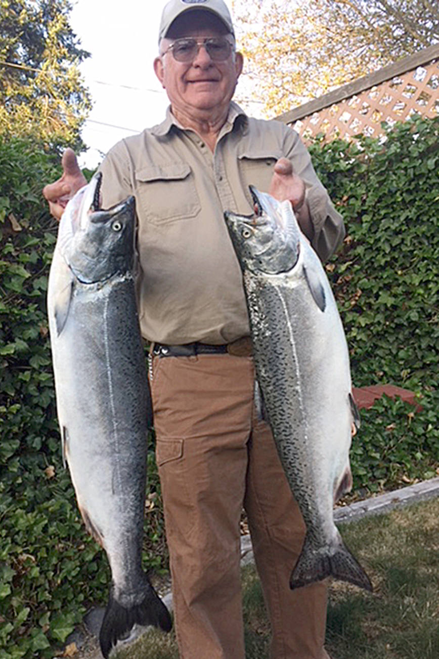 OUTDOORS: Port Angeles Harbor crabbing has risks/rewards