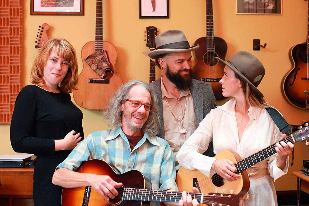 Dillon moves from Hamlet to Bob Dylan — then to Kahlil Gibran