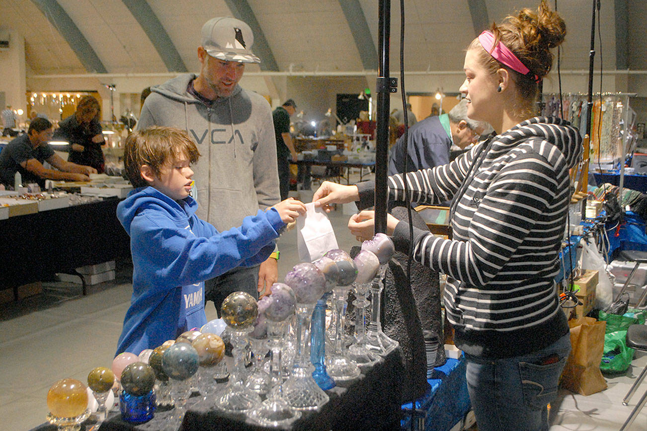 PHOTO: Rock on at Port Angeles gem show