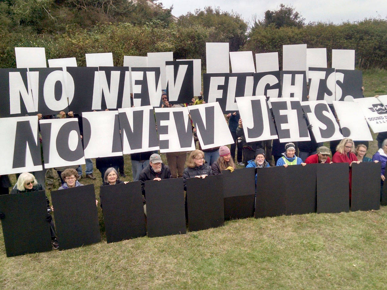 Members of the Sound Defense League in Port Townsend sent a message to Naval Air Station Whidbey Island on Wednesday. They are concerned with the addition of 36 Growler EA-18 Growler jets, claiming that the pollution, noise and economic impact from the jets already stationed there have had a negative impact on the quality of life of those in the flight path.