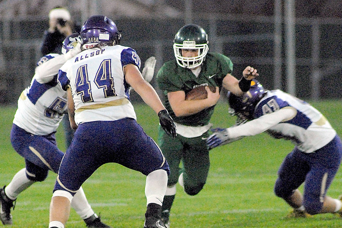 PREP FOOTBALL ROUNDUP: Red Devils romp over Darrington