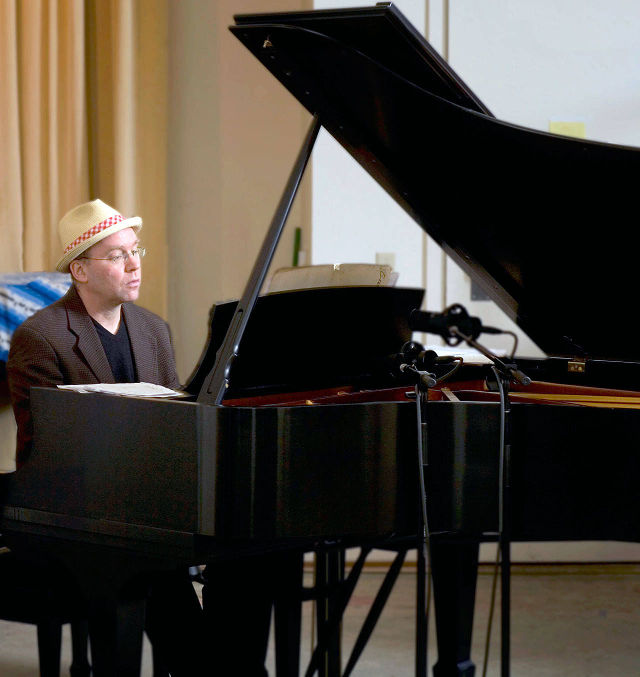 Composer and pianist Wayne Horvitz will perform his unique blend of music tonight in Port Townsend.