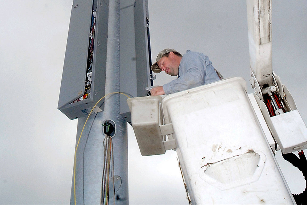 COLLEGE SOCCER: Lights installed at Peninsula College’s Sigmar Field, Pirate women host playoff game at 5 p.m. Saturday