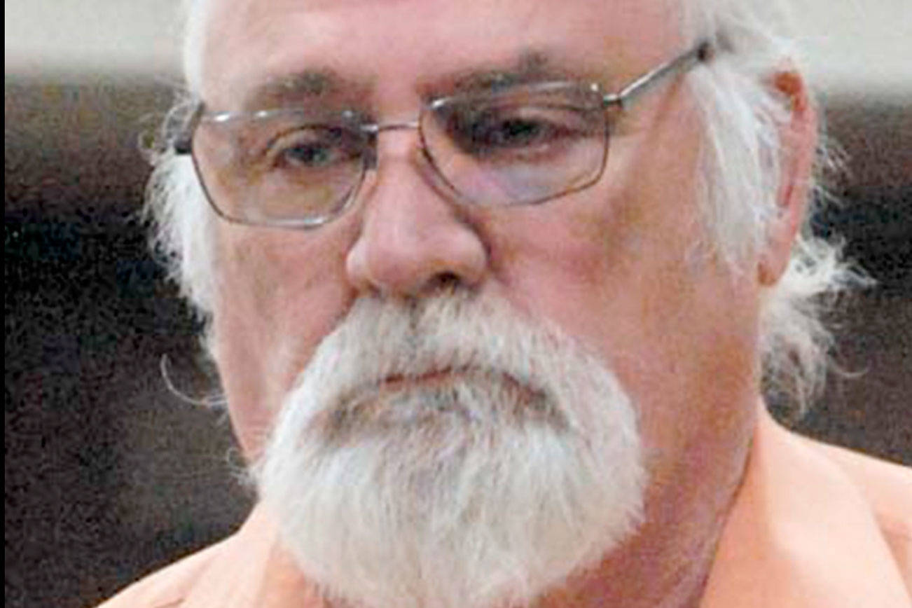 Sequim man accused as child sex predator dies of cancer