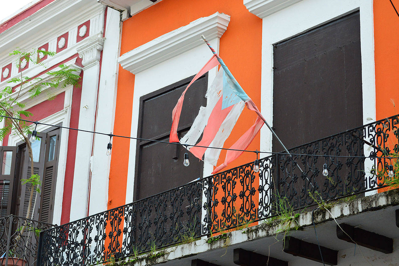 DIANE URBANI DE LA PAZ: Visit to Puerto Rico: All the grace we can muster