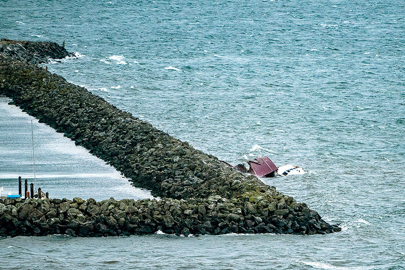 Vessel breaks free from anchor, smashes into Port of Port Townsend breakwater