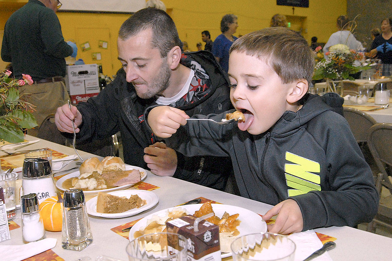 Port Angeles Thanksgiving meal feeds more than a thousand