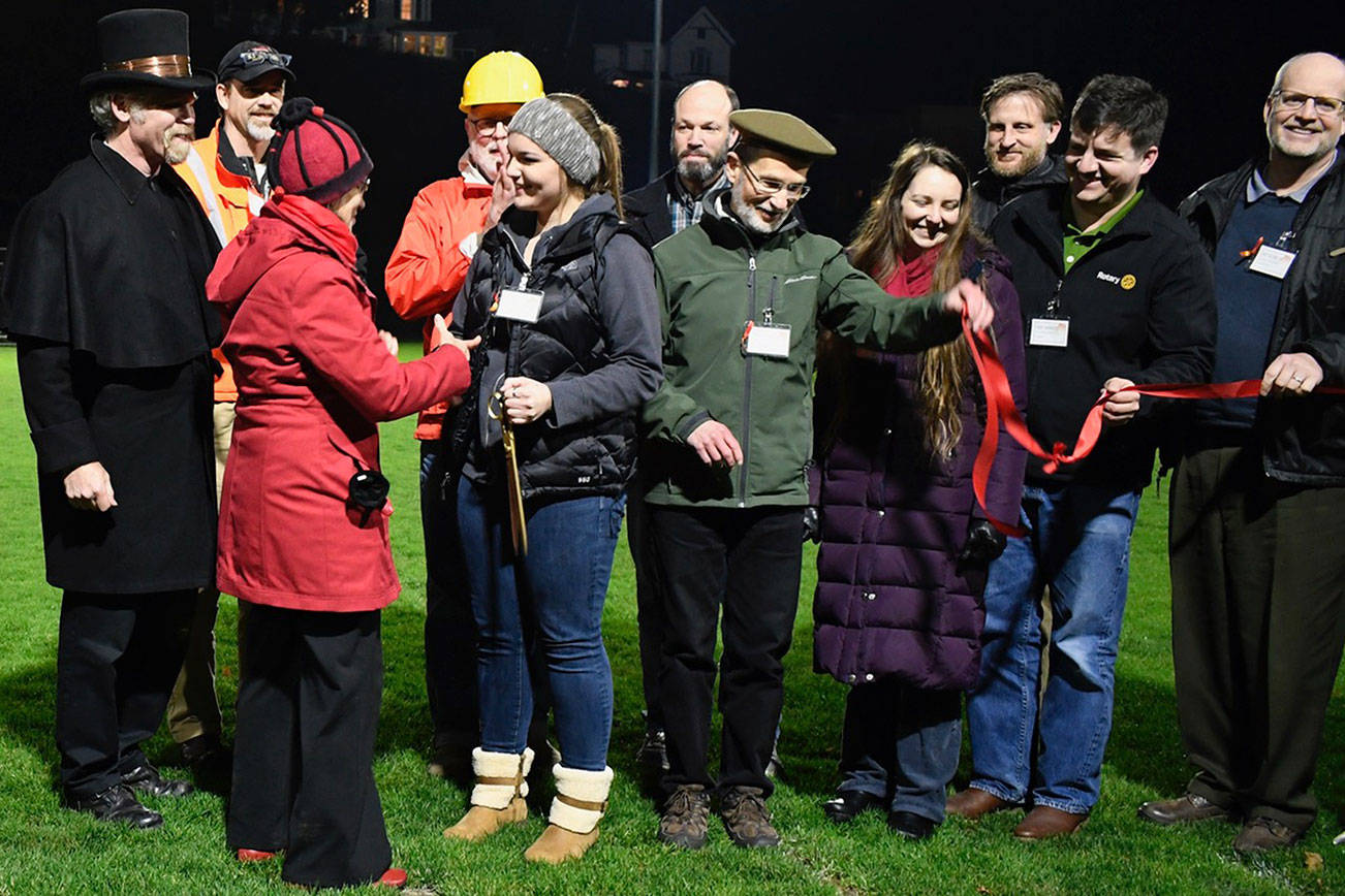 New lights installed at Memorial Field in Port Townsend