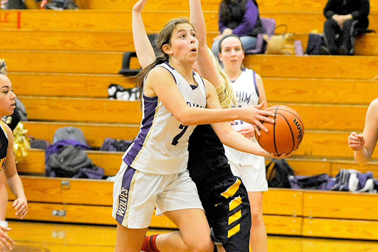 GIRLS BASKETBALL: Sequim scores 81, romps over Forks