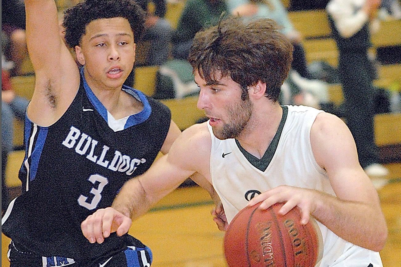 PREP BOYS BASKETBALL: Port Angeles boys tighten the screws in league win over North Mason