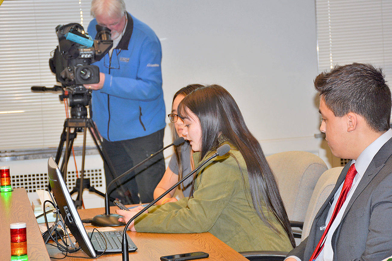 Port Angeles students ask lawmakers to eliminate supermajority for bonds