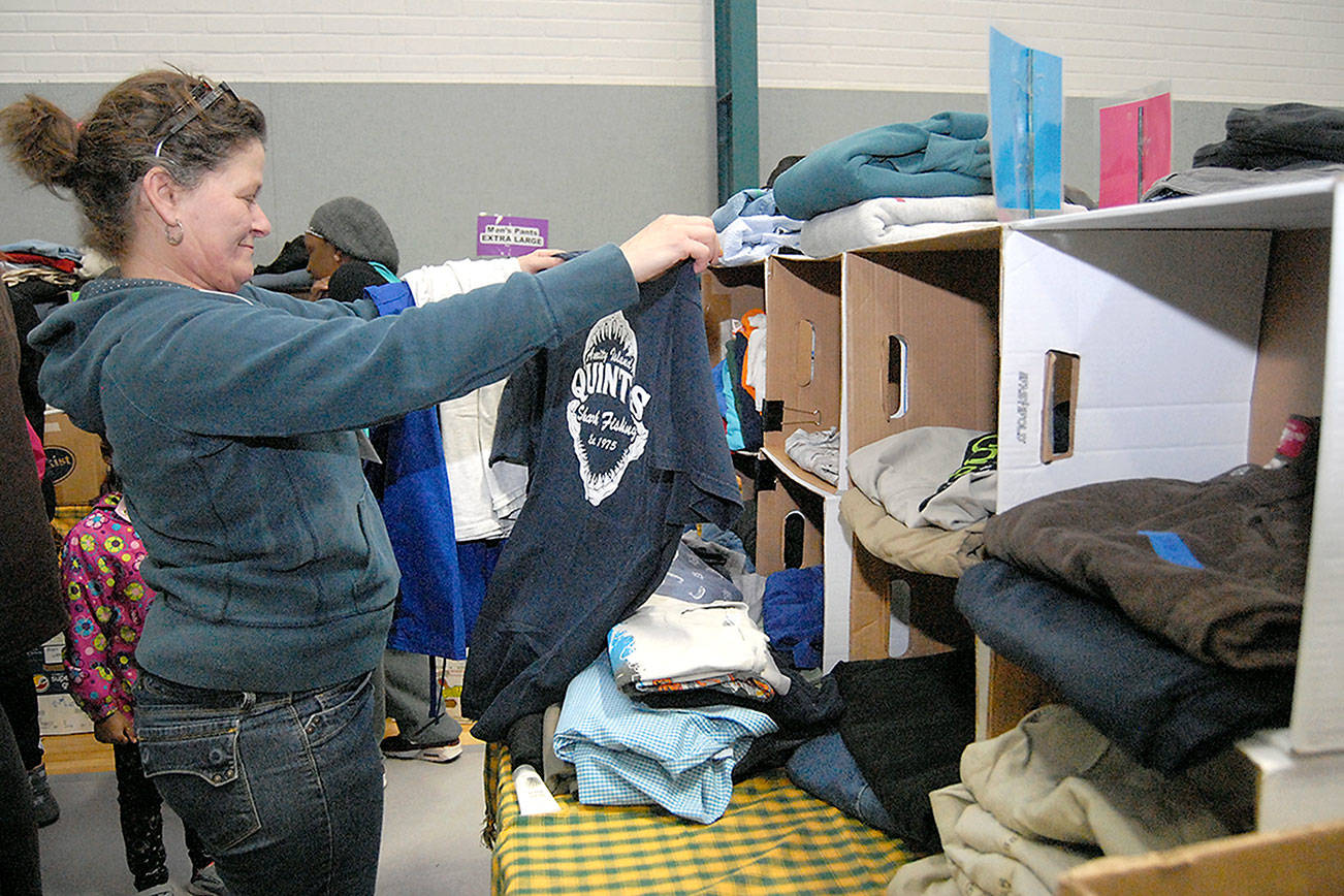 PHOTO: Port Angeles event connects homeless with services