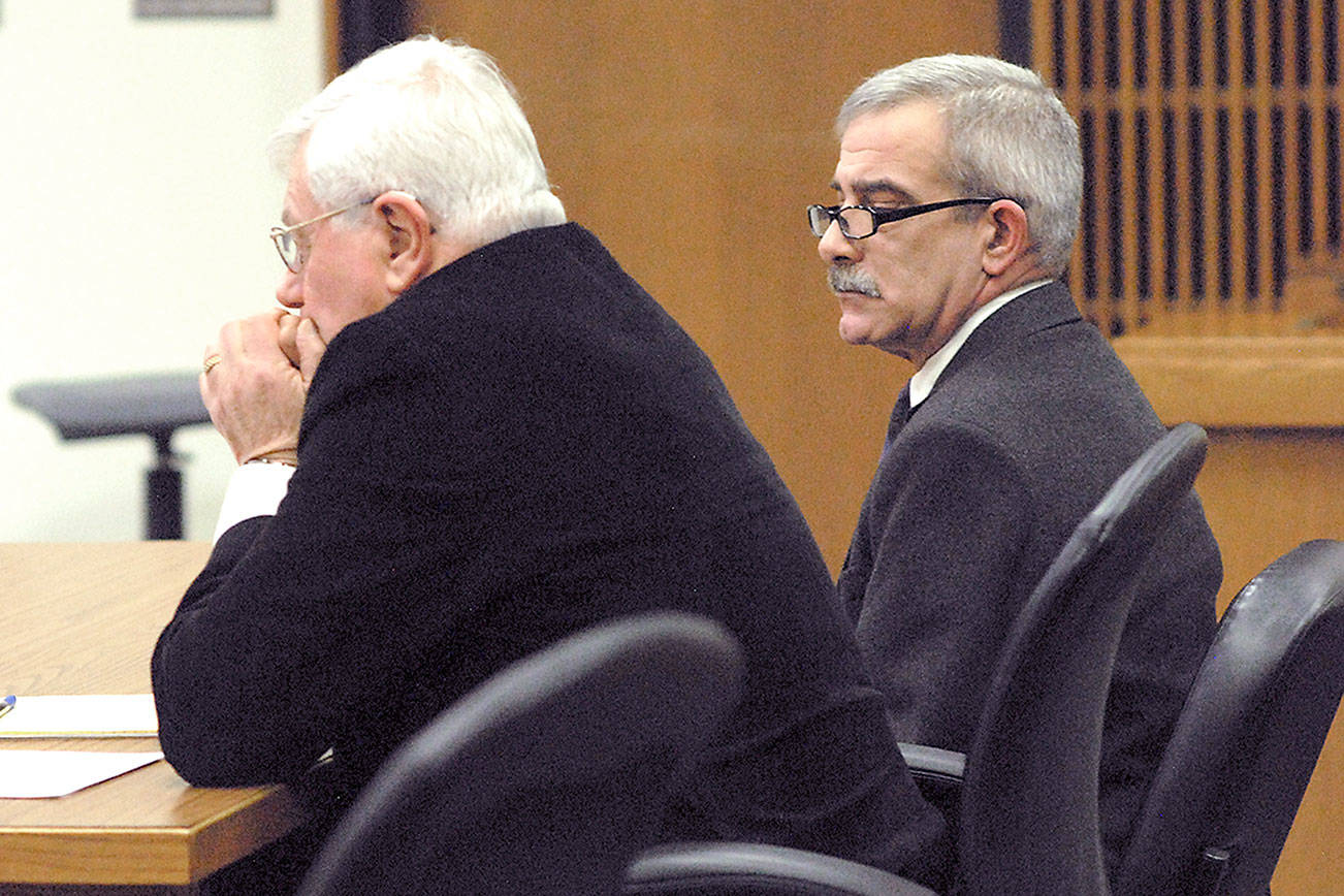 Ex-deputy avoids jail time: Pleads guilty to sexual misconduct with female jail inmates