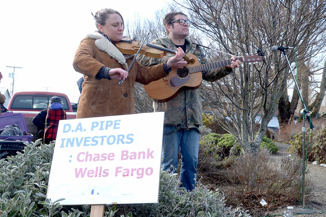 Port Townsend musician mourned: One man arrested after death