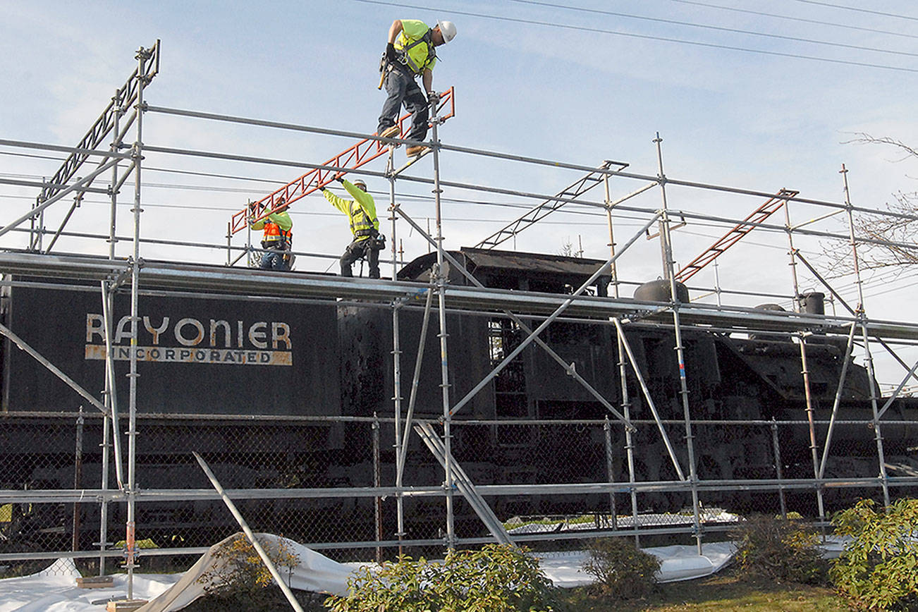 Asbestos to be removed from historic Port Angeles locomotive