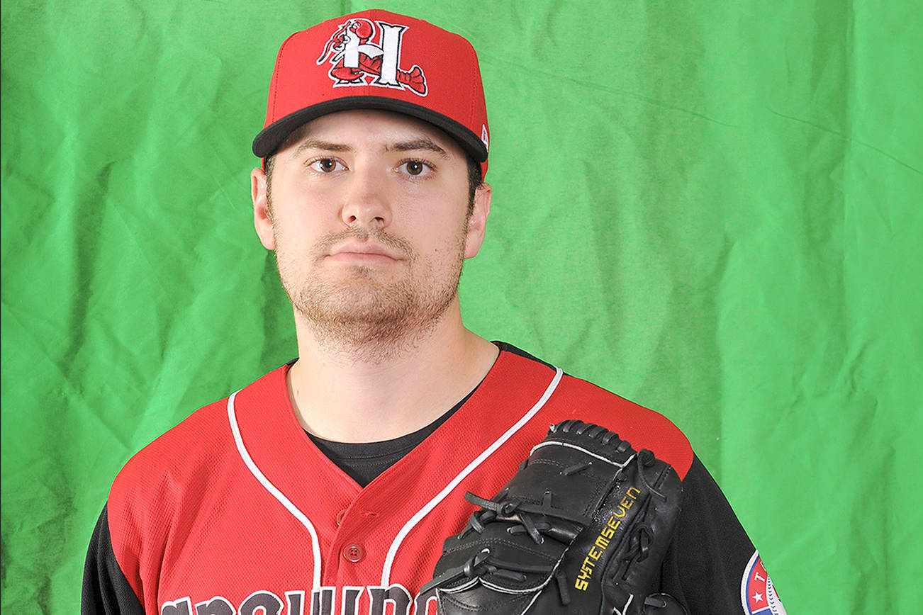 BASEBALL: Port Angeles’ Cole Uvila now a Hickory Crawdad