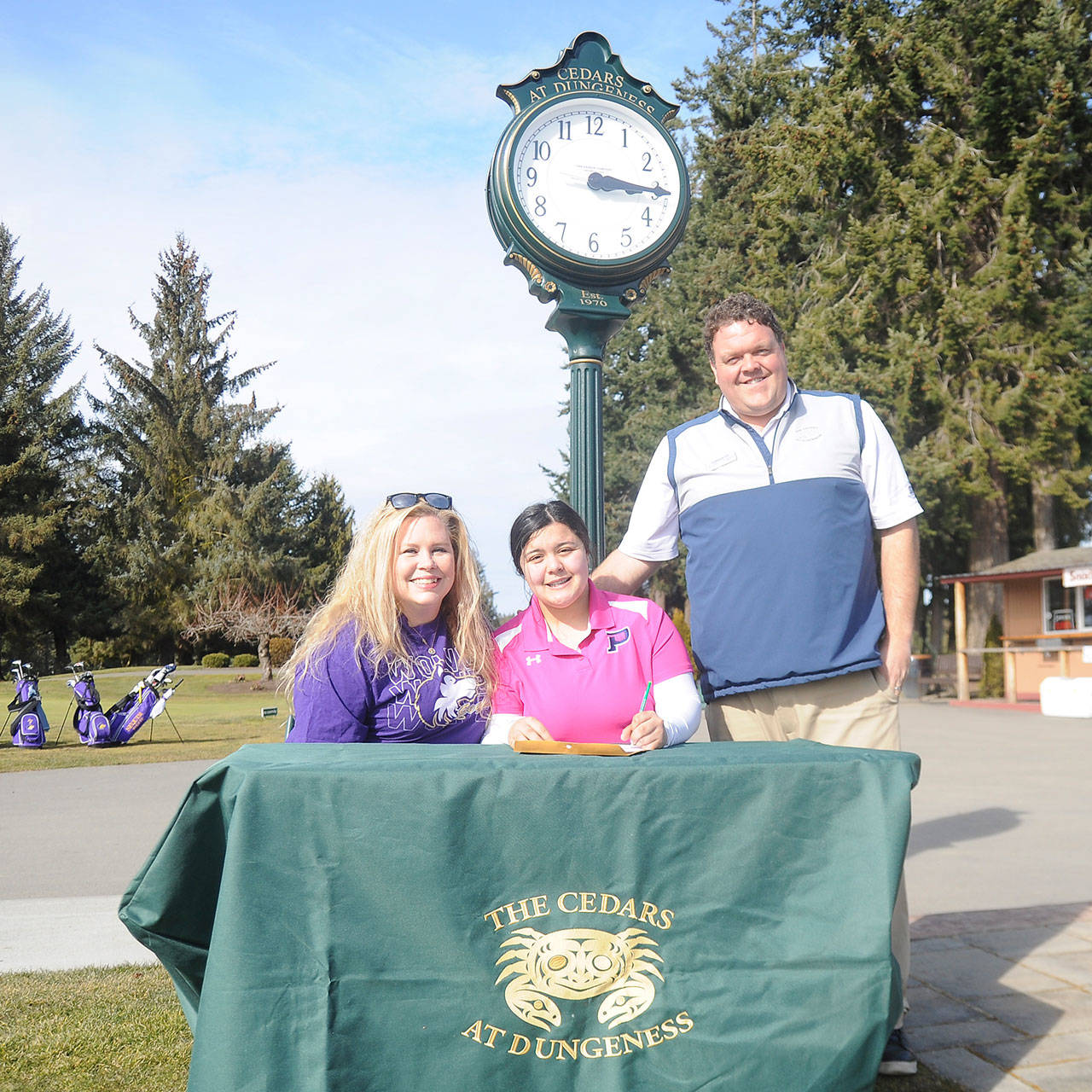 AREA SPORTS BRIEFS: Sequim’s Madison Uranga will play college golf