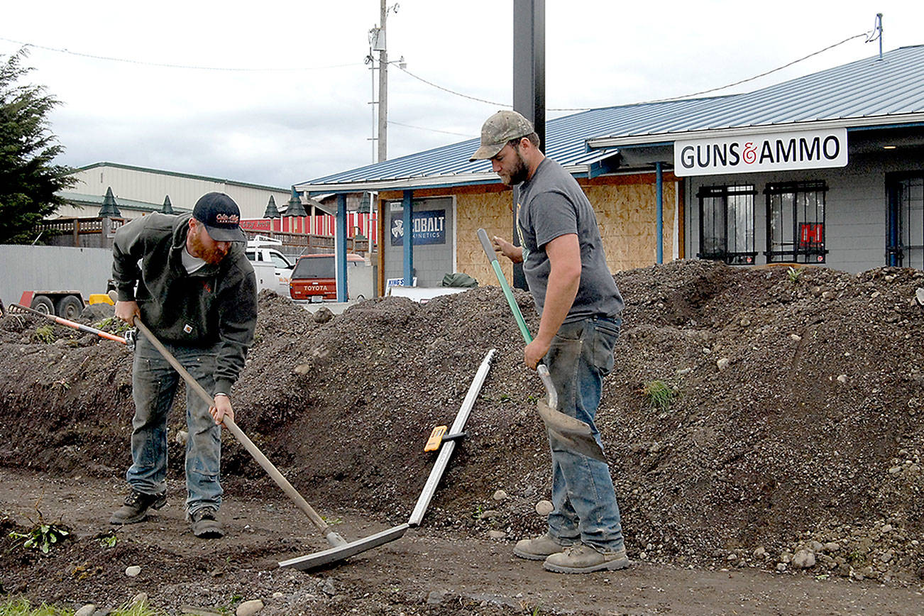 FREDS Guns erects barriers while theft investigation continues