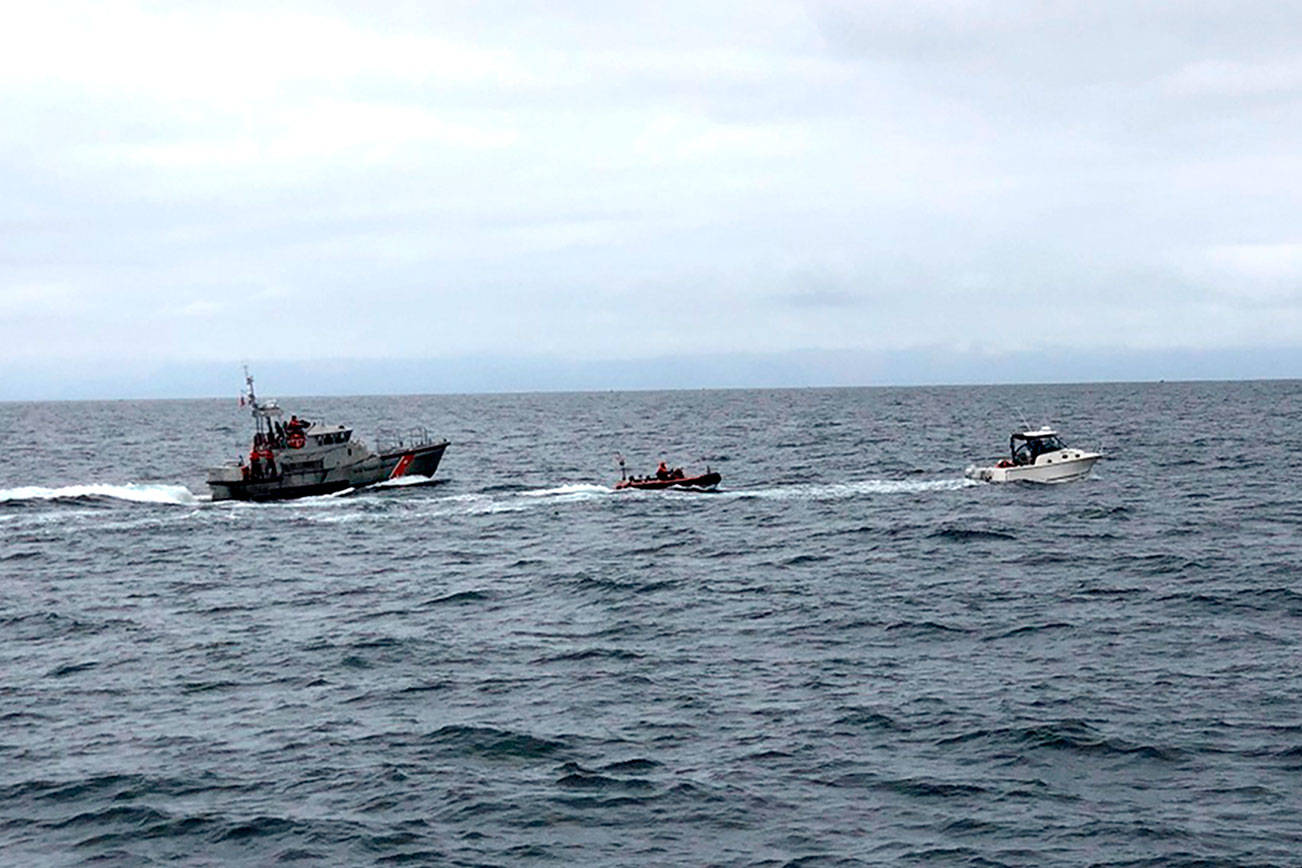 Coast Guard rescues 10 aboard a vessel in distress near Neah Bay