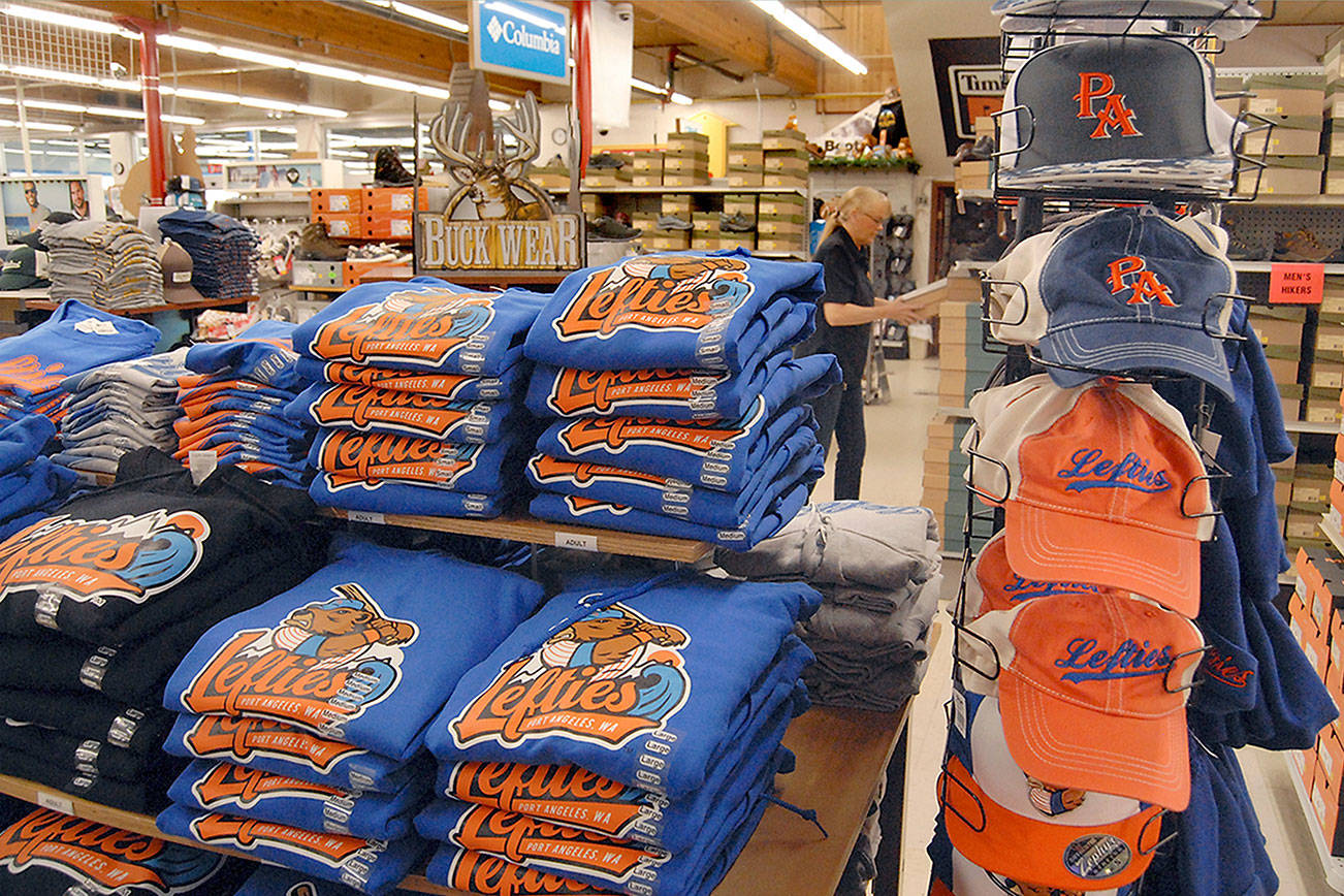 Lefties owner plans another season in Port Angeles