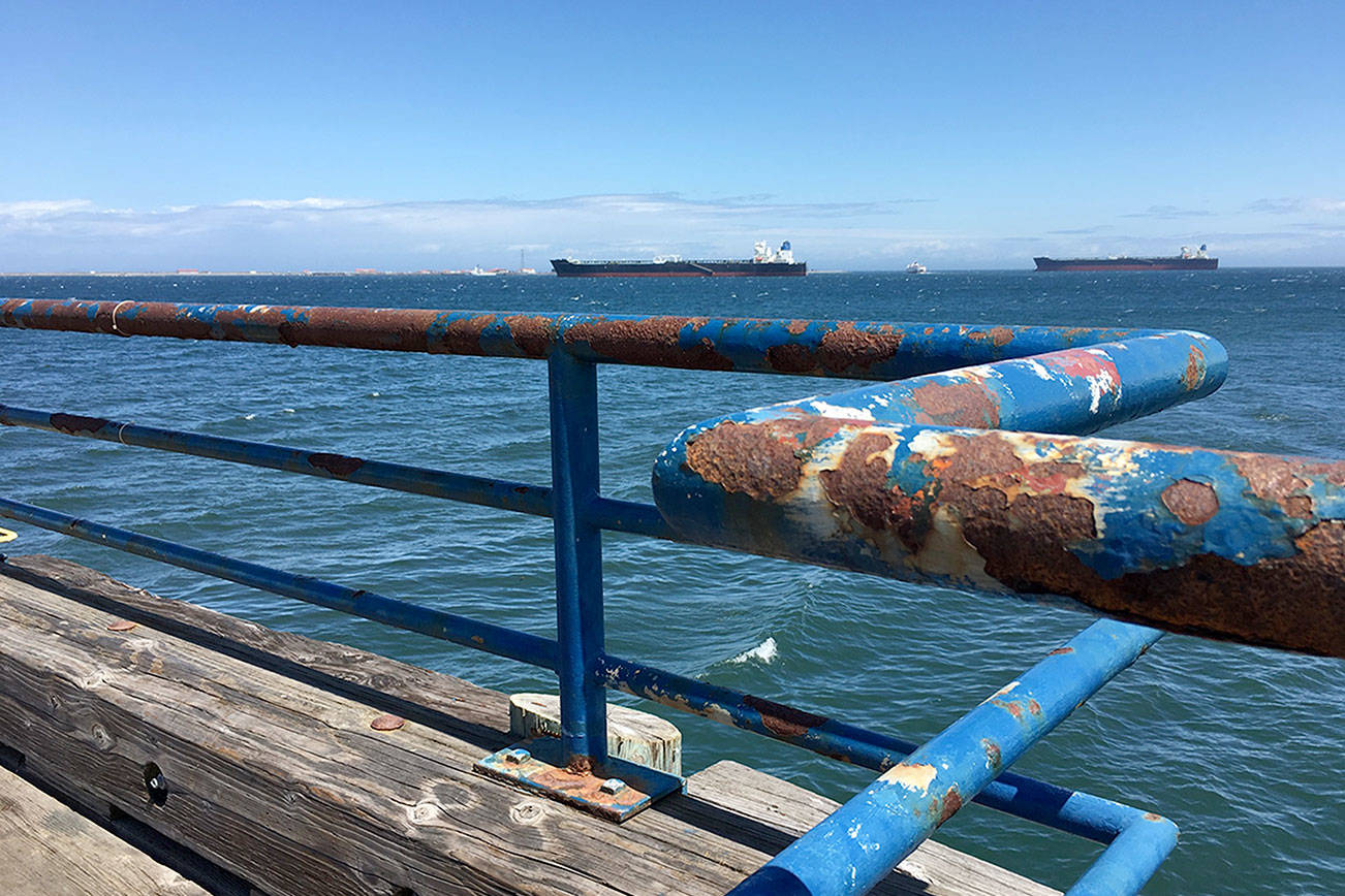 Rusty City Pier railing to be replaced