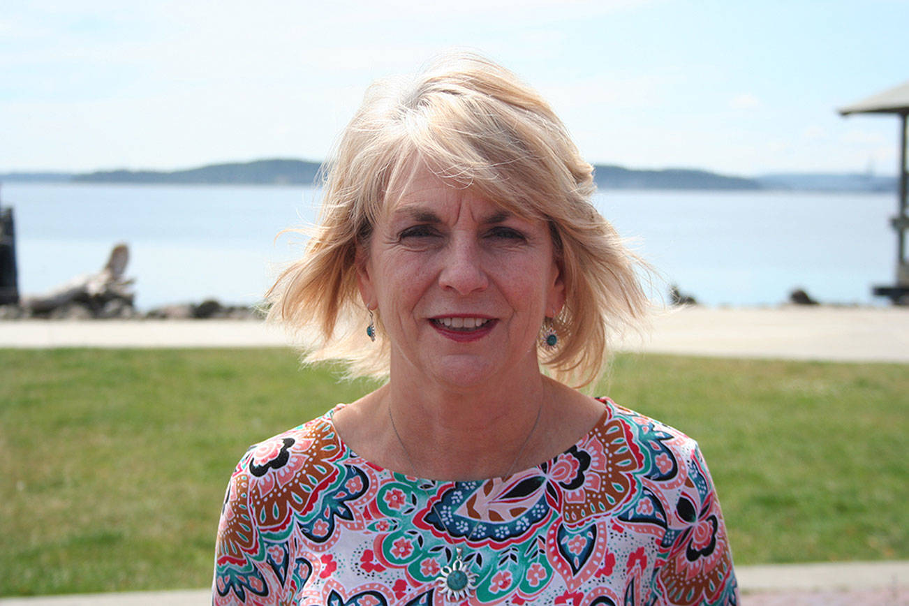 Port Townsend selects finance director as interim city manager