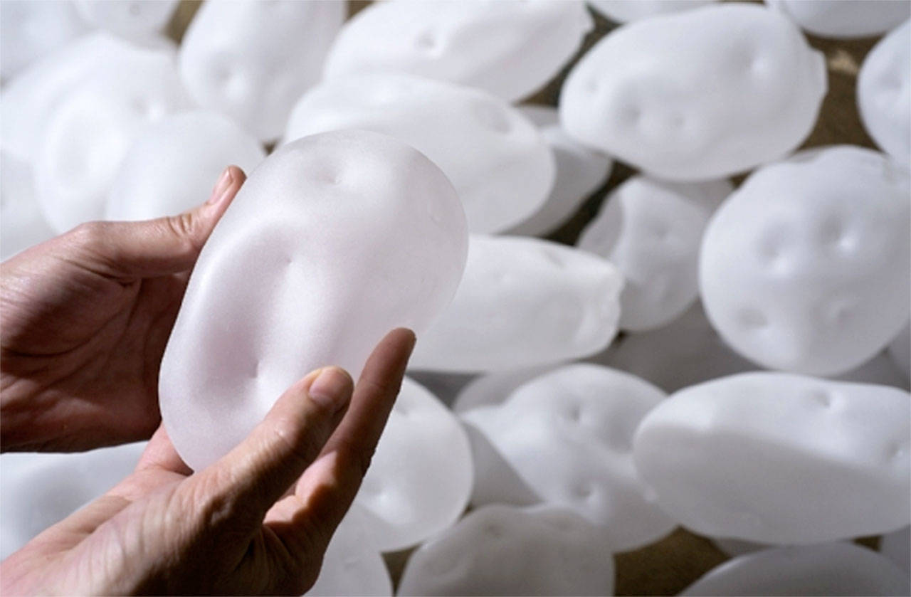 An exhibit of 1,845 glass potatoes will open Wednesday at the Jefferson County Museum of Art & History. (Rozarii Lynch/paulastokes.com)