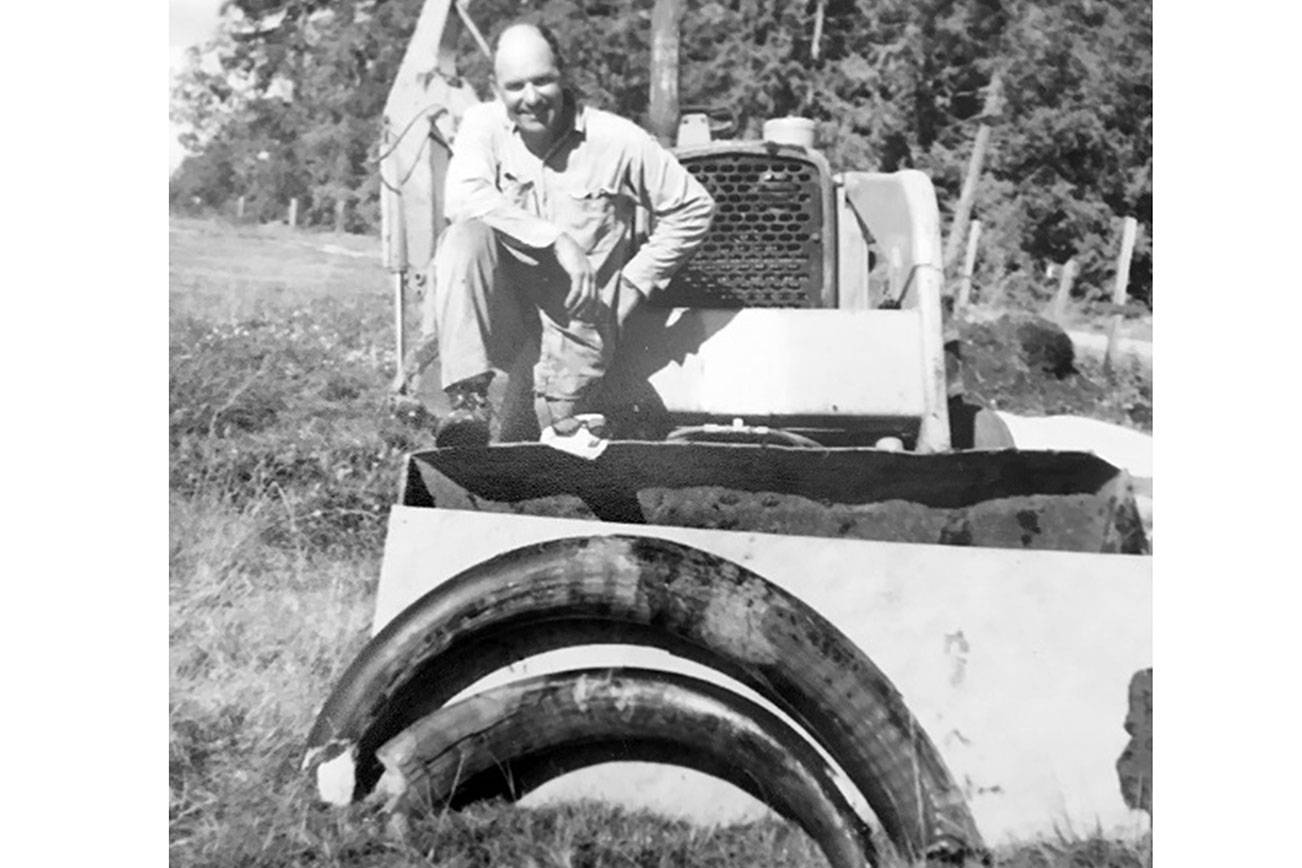 Manis mastodon remnants donated to Washington State Historical Society