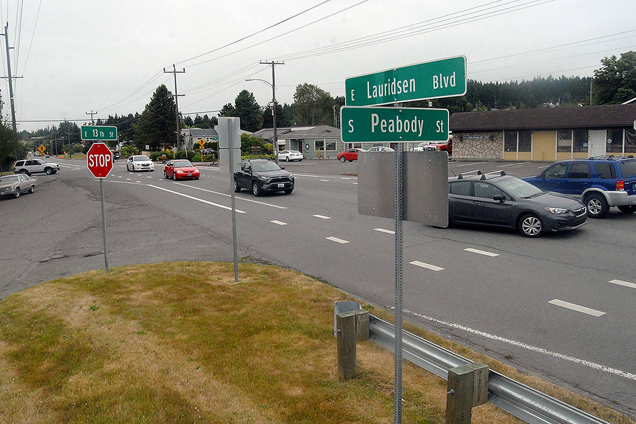 Port Angeles City Council awards $933,105 bid to Lakeside for Lauridsen project