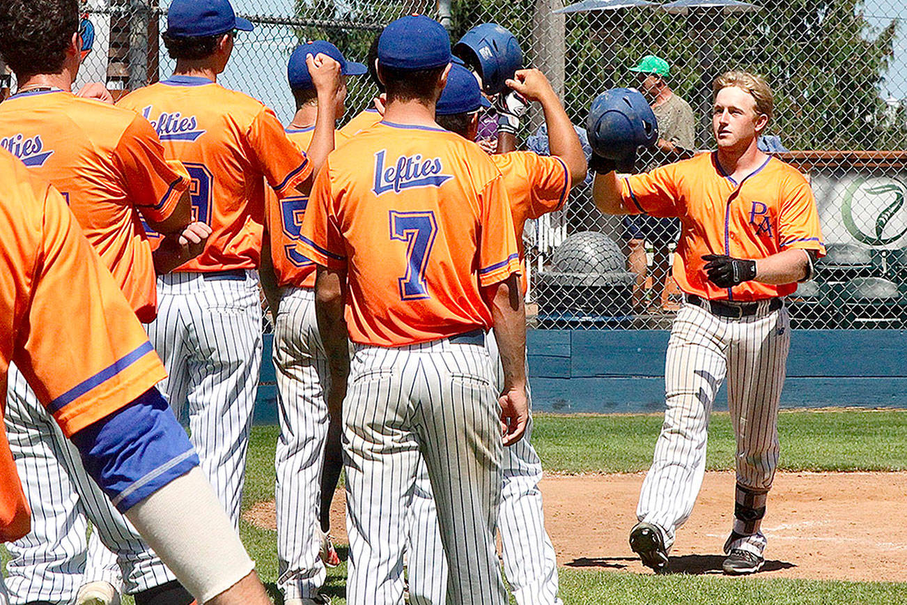 LEFTIES: Port Angeles beats Kelowna 8-6 in 6-homer game