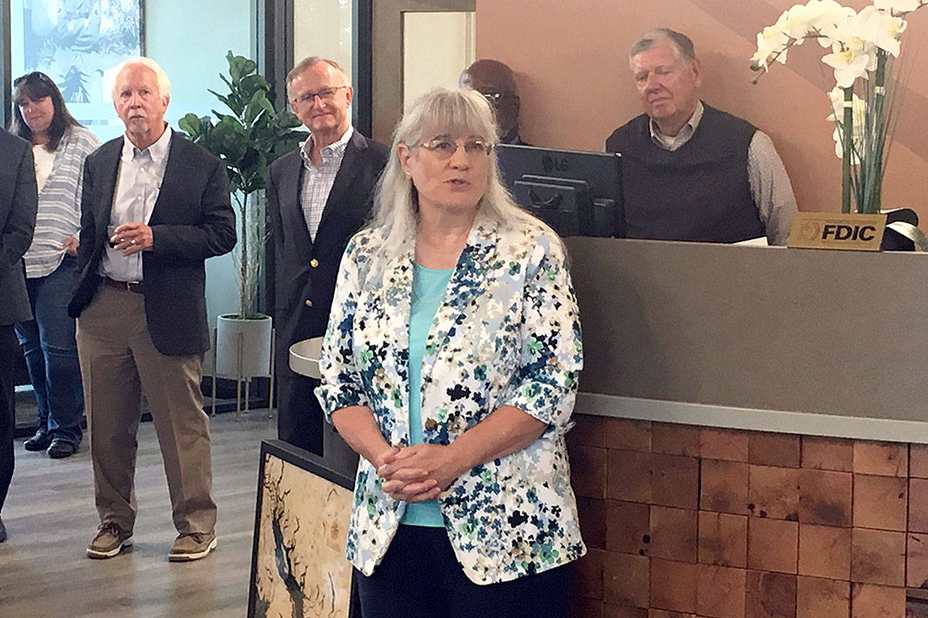 First Federal Community Foundation’s inaugural director retires