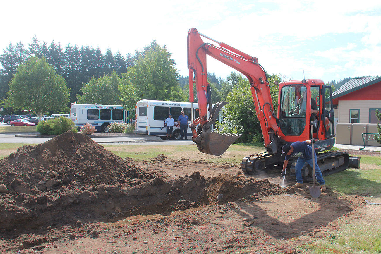PHOTO: Work begins on Gold Star Families Memorial Monument in Forks