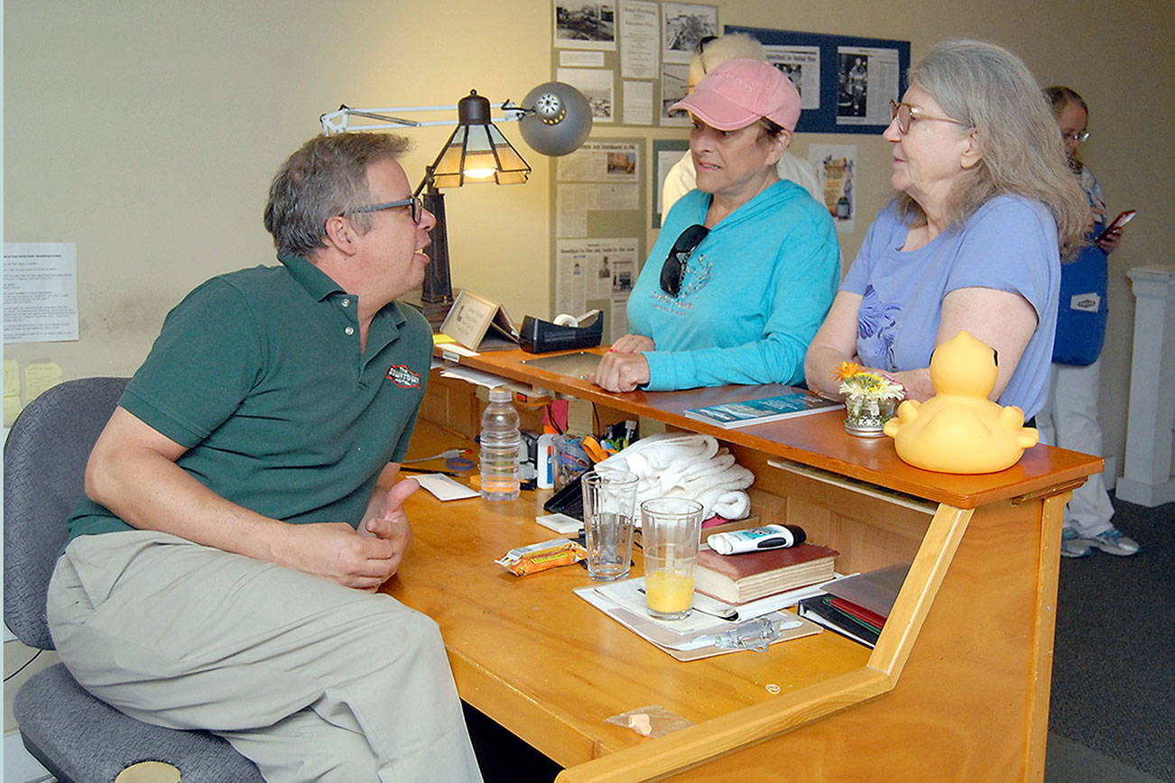 Last glimpse: Tour explores Port Angeles hotel headed for demolition