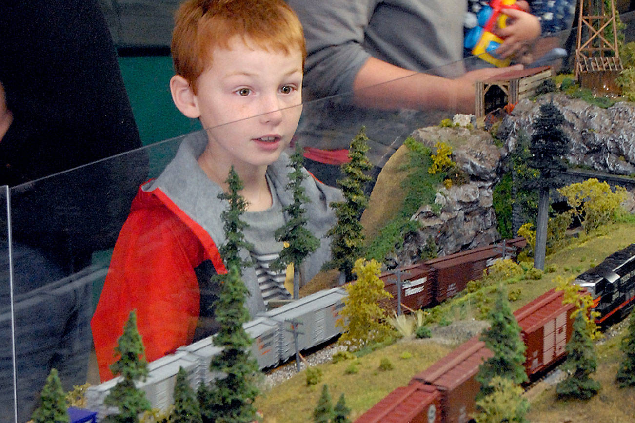 PHOTO: North Olympic Peninsula Railroaders’ train show on track for fun